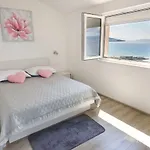 Ticinovic Apartman *